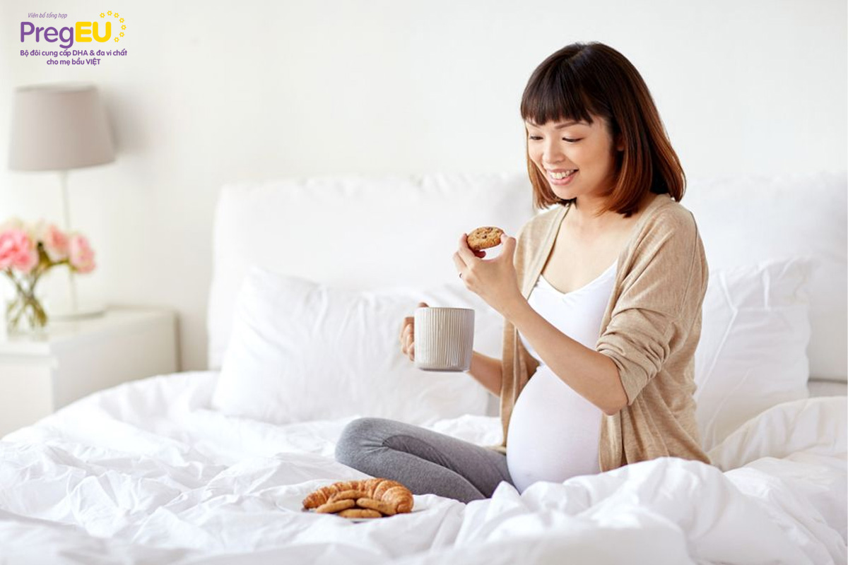 Thèm ngọt khi mang bầu là gì?