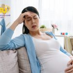 Vì sao tiền sản giật lại gây đau bụng bên phải khi mang thai?